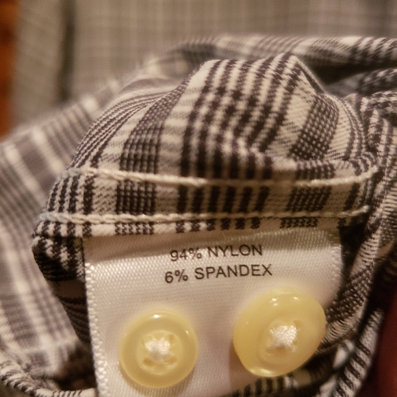Peter Millar button up shirt - Picture 4 of 4